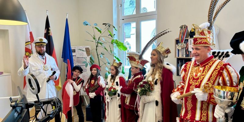 Besuch im Amtszimmer des Oberbürgermeisters